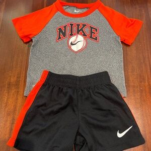 Nike dry fit set